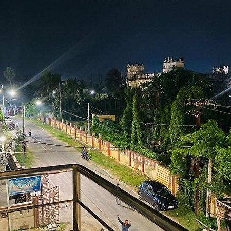 Hotel M J Residency Пури Экстерьер фото